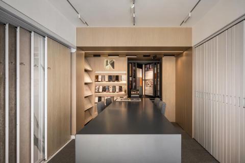 吾丘室內裝修設計有限公司 - 商業空間[精品磁磚店]