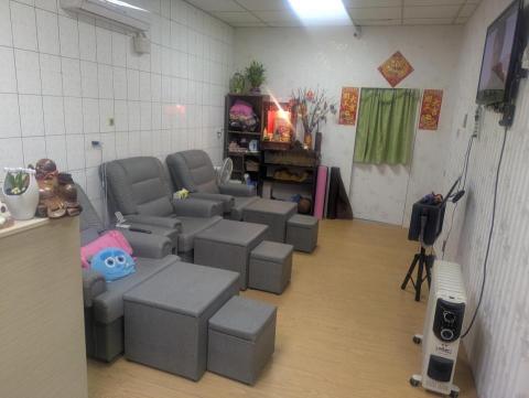 Jen Hao Shih - 按摩椅