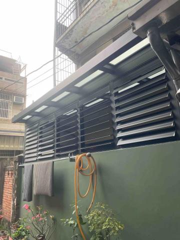 宥昌鋁門企業社 - 玻璃採光罩加百葉窗