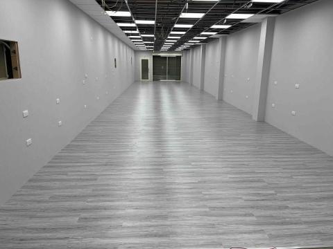 億年沙發企業社 - 地板，壁紙完成照