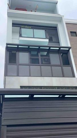 宥昌鋁門企業社 - 2樓採光罩加氣密窗