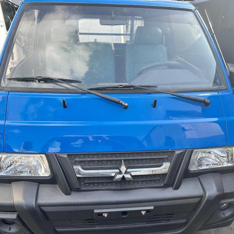 提供衝浪板貨運服務的專家簡詩修