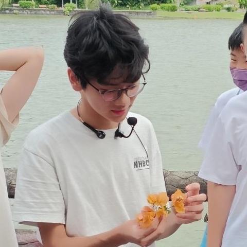 提供高中生物服務的專家趙偉宏