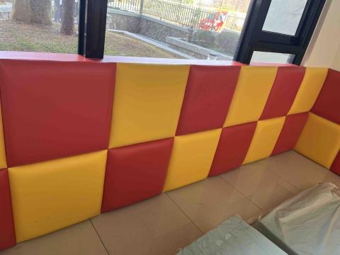 億年沙發企業社 - 大樓幼兒室蹦布