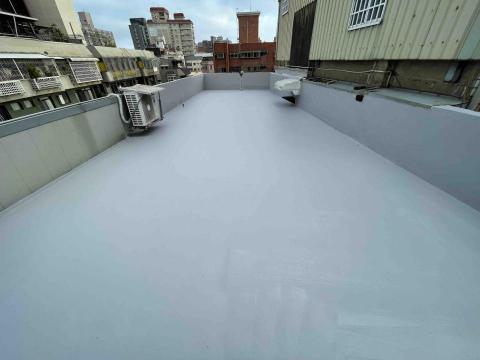 丙寅實業社 - 聚脲樹脂頂樓防水