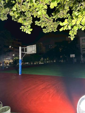楊旻憲-防水油漆抓漏 - 籃球場水性面漆施工