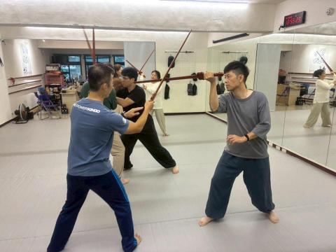六藝武術教室 - 中式兵器課程