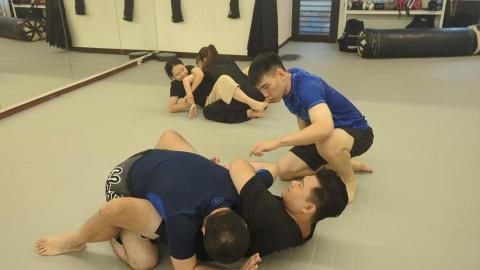 六藝武術教室 - 巴西柔術課程
