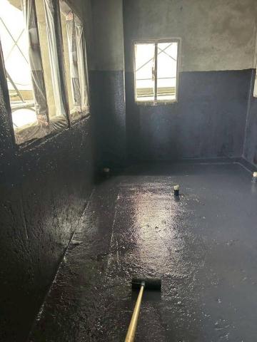 楊旻憲-防水油漆抓漏 - 廁所彈泥施工完成