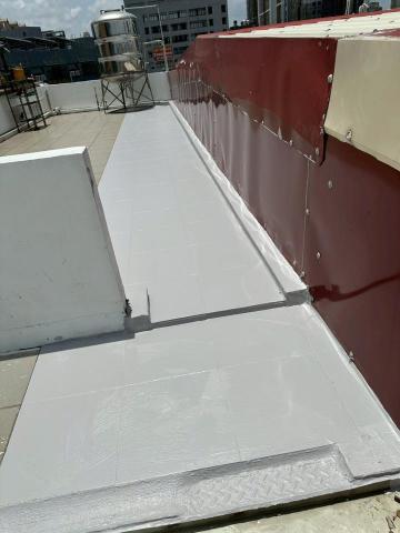 楊旻憲-防水油漆抓漏 - 屋頂打底面漆施工