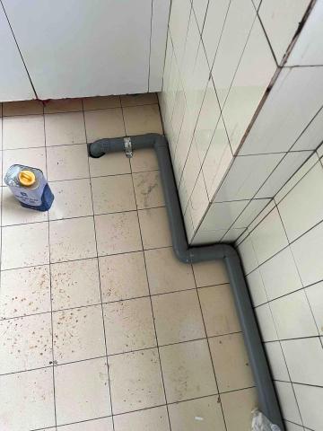 巫新達 - 排水管安裝