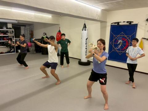 六藝武術教室 - 八極拳課程