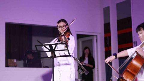 李翊瑄 - 時常接演各式商業演出