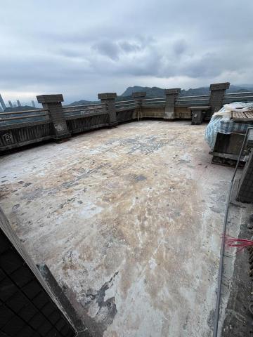 小翔 （煒阿） - 文山萬寧街屋頂 地坪打除