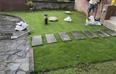 小巴個人工作室 - 