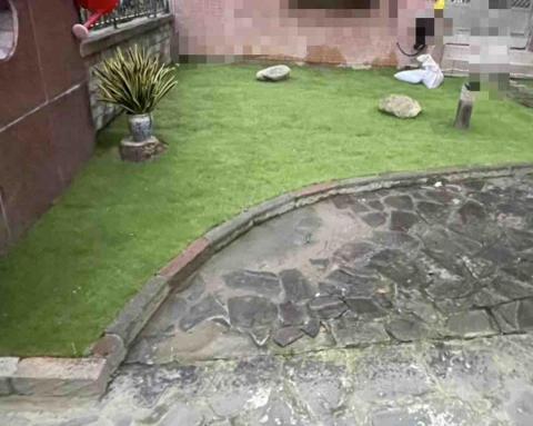 小巴個人工作室 - 