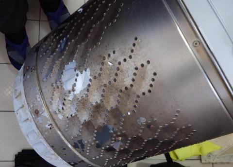 分離式冷氣、直立式洗衣機清潔保養-陳師傅 - 洗衣機內桶-清洗前