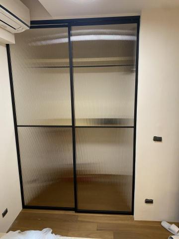 陳正輝 - 更衣室懸吊門