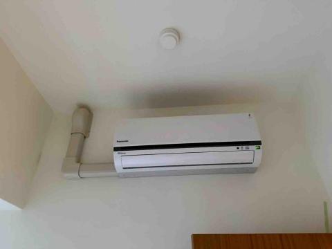 祺勝 - 冷氣管槽修飾