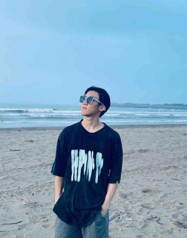 提供奧運遊泳服務的專家洪梓晏