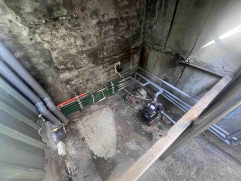 嘟泉水電工程 - 水塔水管馬達銜接