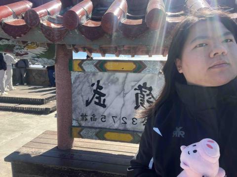 提供遛狗服務的專家黃永瑜