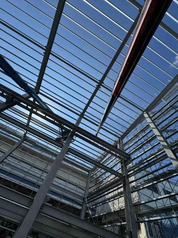 提供浪板服務的專家孔佳鴻