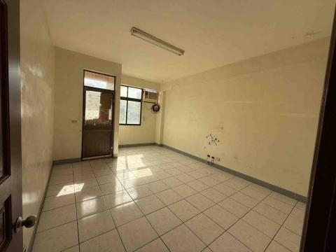 優塗油漆企業社 - 前