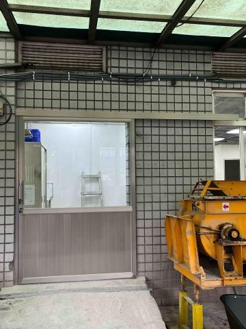 佳昇鋁門窗 - 施工後 1000型吊門
