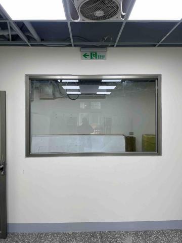 佳昇鋁門窗 - 施工後 1000型固定玻璃