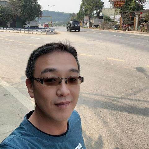 提供加入外送服務的專家郭居正