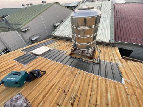 傑瑤企業社 - 屋頂生鏽漏水局部修補
