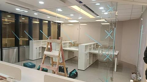 如光家具組裝 - 辦公桌