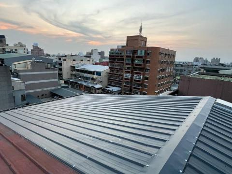 傑瑤企業社 - 浪板更新修復