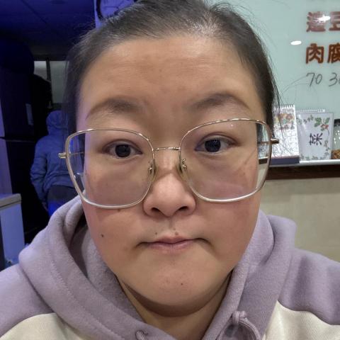 提供寄養服務的專家藍怡旻