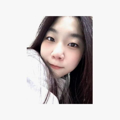 提供遛狗服務的專家小鈺