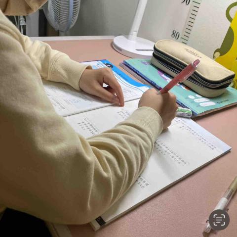 柯思羽 - 之前的家教學生