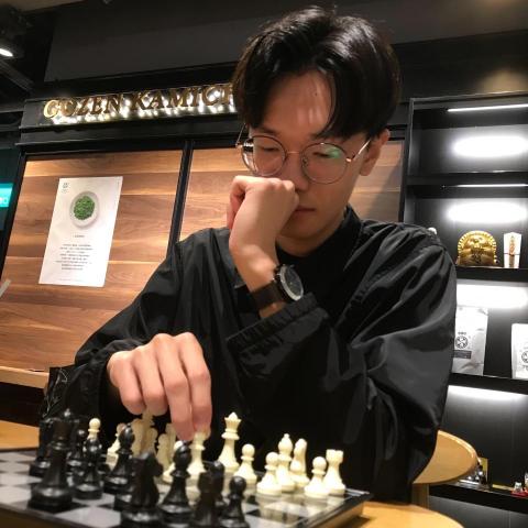 桃園西洋棋老師推薦賴駿峰