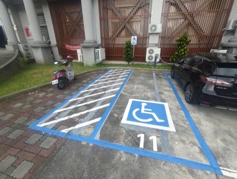 松德油漆工程行 - 停車格施工