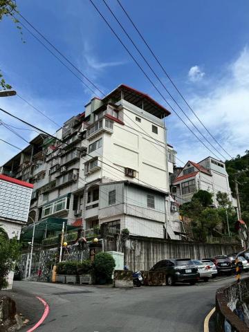 錩育有限公司 - 新北市新店區 外牆防水工程(施工後)