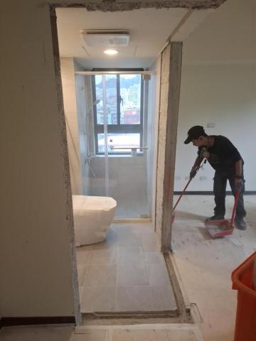 阿良拆除宅修 - 廁所局部打除完成