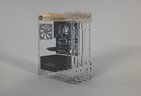 万事屋阿和 - 主機殼產品設計