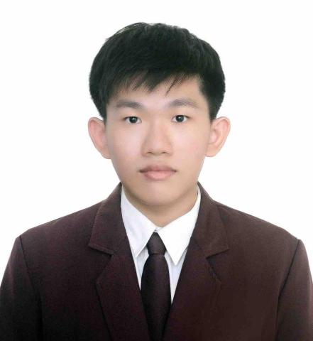 提供北投高中服務的專家黃勃尊