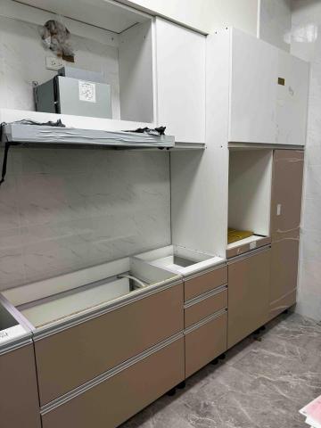 提供浴櫃組服務的專家Shan Cheng