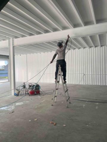 勝雨工程。油漆。防水。 - 