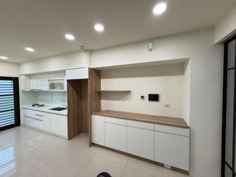 周玗苙 - 透天2-冰箱櫃