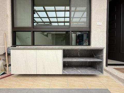 周玗苙 - 透天2-車庫鞋櫃