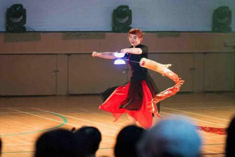 吳佩芹 - 台中教育大學體表演出