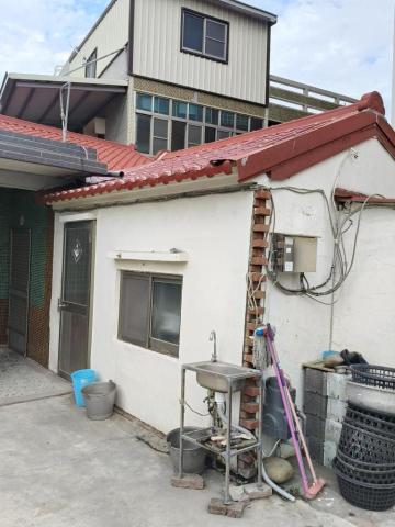 瑋成水電裝修工作室 - 施工前：排水管破裂含排水管接管至地面