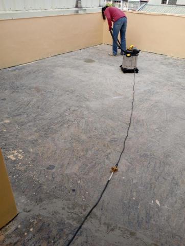 鐵皮屋頂漆，防水漆，圍籬，室內油漆都有承做 - 